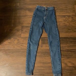 W24/61cm.   L32/81cm